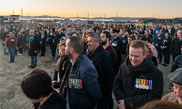 NEWS_ANZAC_Crowd3