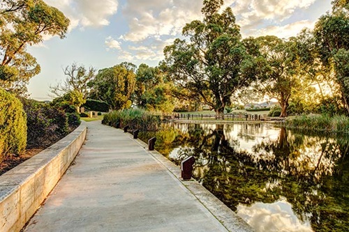 Lakelands Lake park