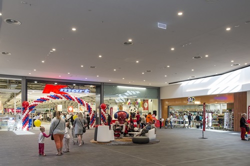 Lakelands shopping centre opening at kmart