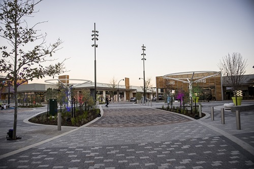 lakelands shopping centre day panoramic