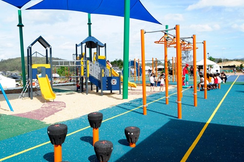 Edens Crossing Playground