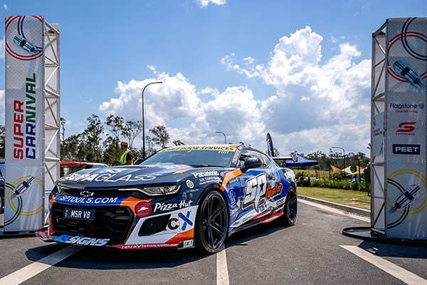 Thousands flock to SuperCARnival 2024