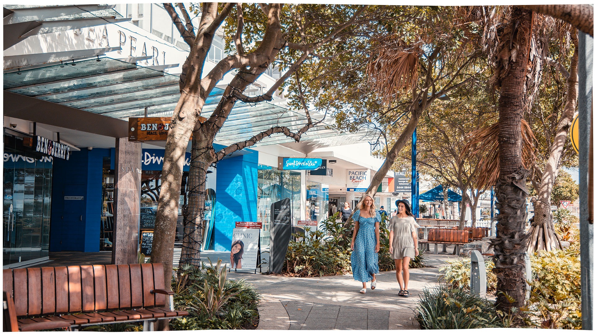 girlsdayout-Mooloolaba-shops