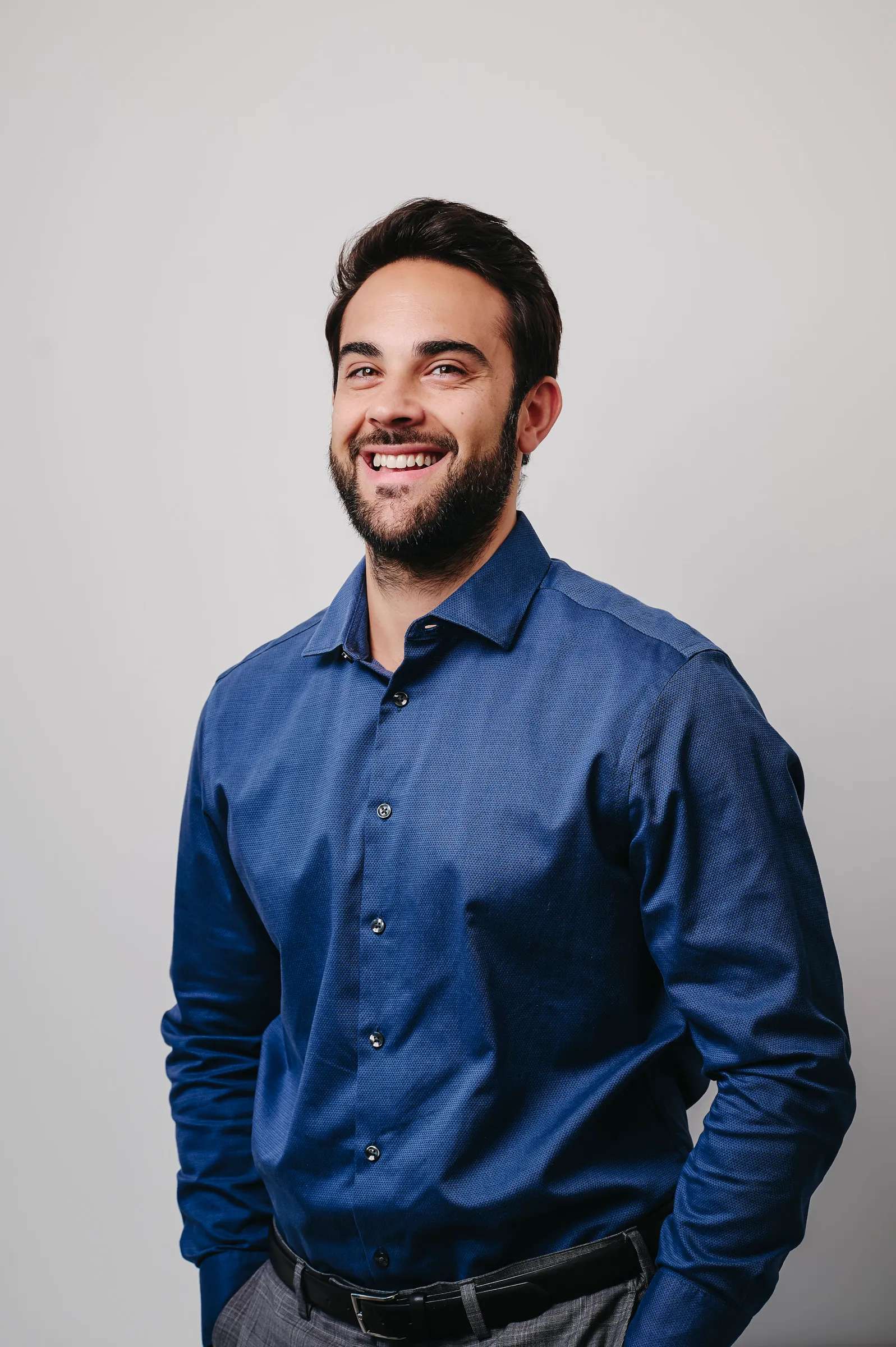 sales-representative-1