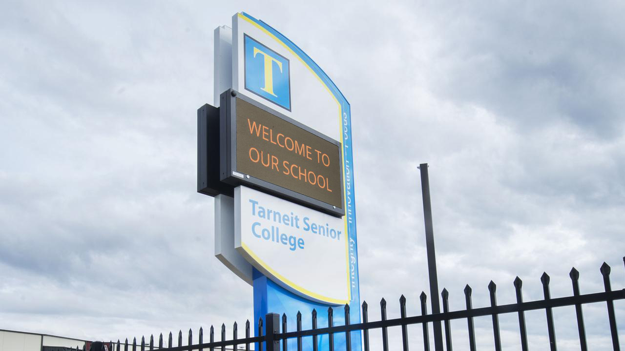 Tarneit-Senior-College2