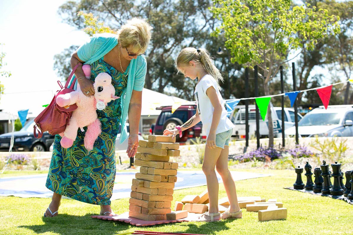 Lakelands Display Village