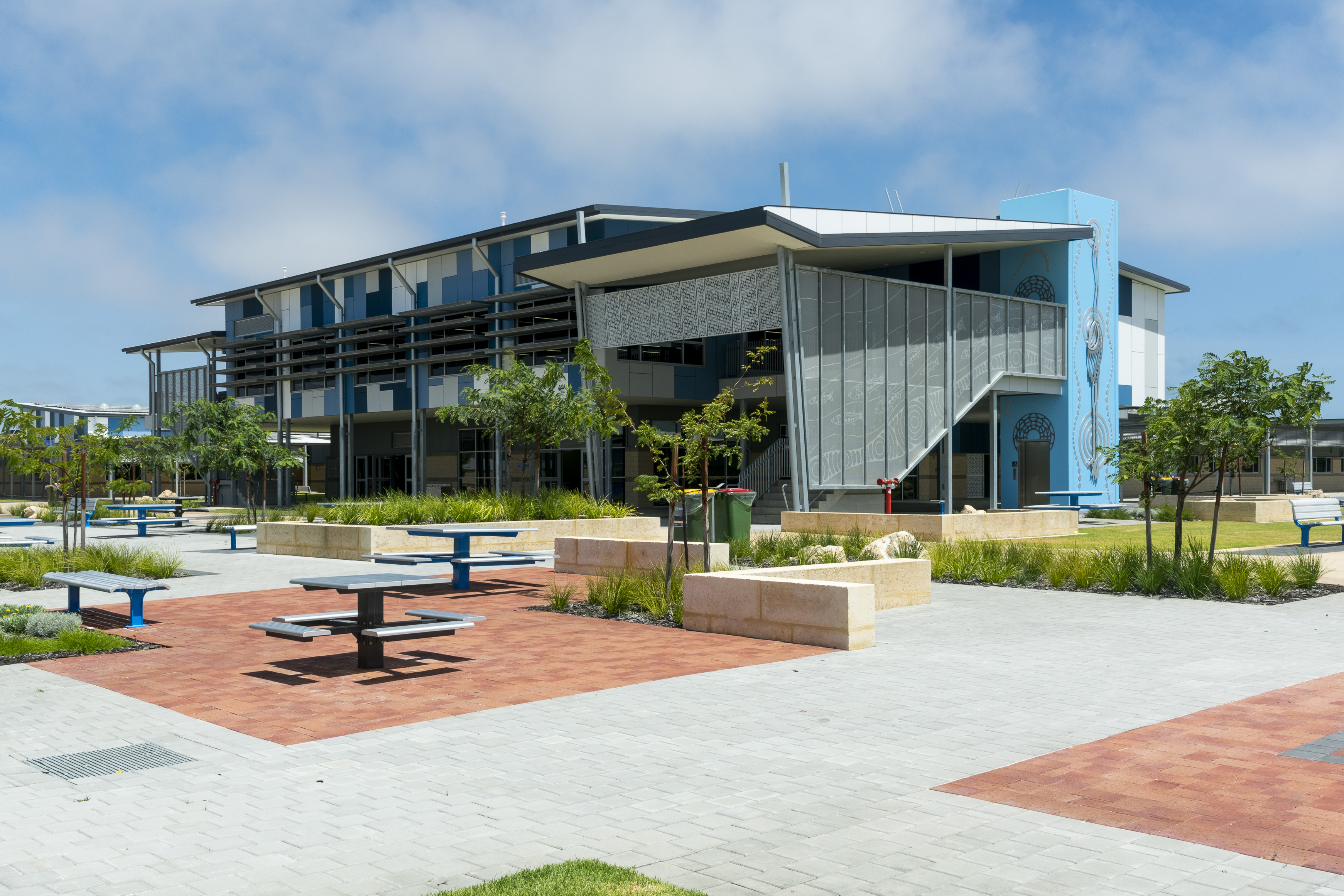LAK_lifestyle_coastallakescollege