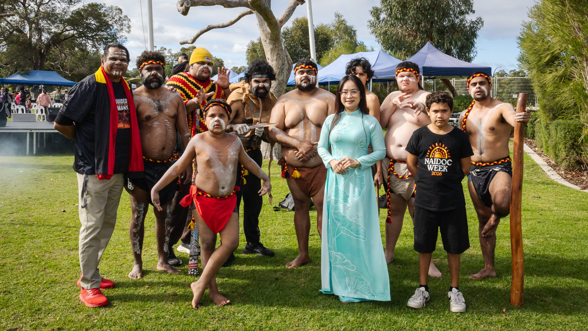 peet 260711 naidoc 326-(WEB ONLY)